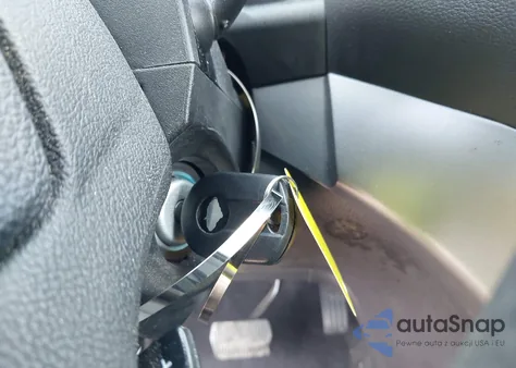 2017 Ford Escape Se z USA, uszkodzony, nr VIN 1FMCU0GD4HUD27429